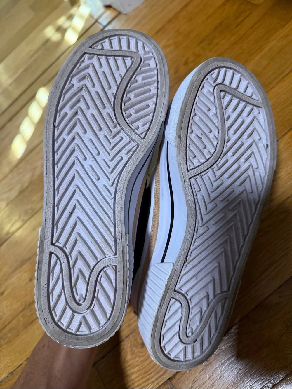 Nike Court Legacy Lift Size 6